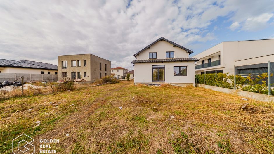 Casa moderna, P+M cu 4 dormitoare, Bujac - Poză 39