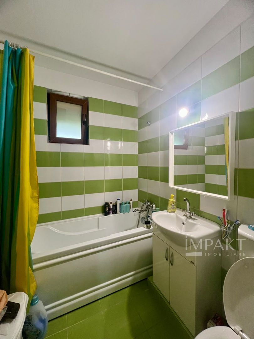 Apartament spatios cu 3 camere pe strada privata - Poză 6