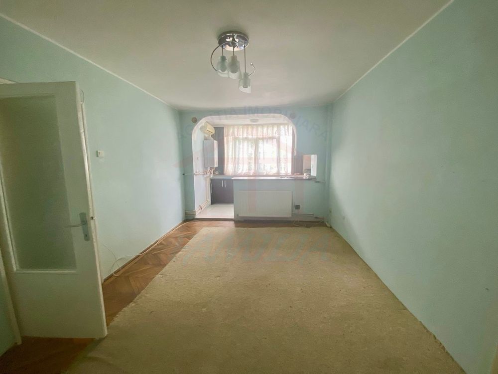 Vanzare apartament in Tiglina 1, cu 2 camere, etaj 2, 58 000 EURO - Poză 2