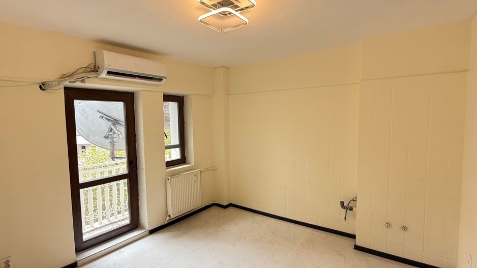 Vanzare apartament 4 camere Bld. Unirii - Fantani Bucuresti - Poză 14