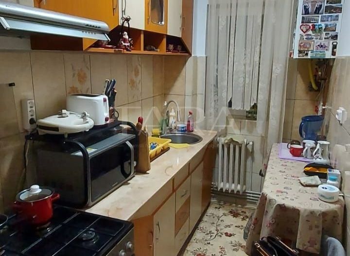 Apartament 3 camere renovat – confort in Grigorescu. - Poză 1