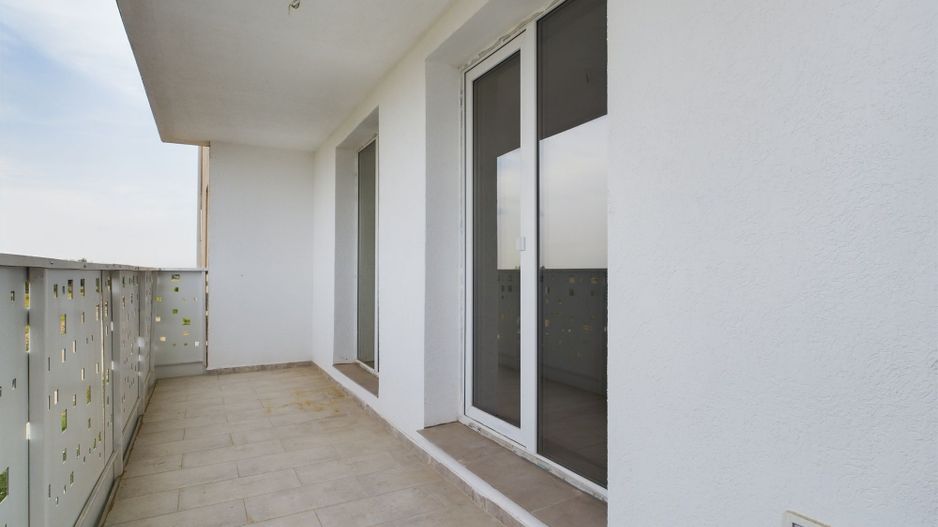 Apartament 2 camere decomandat cu bucătărie închisă în Giroc - Poză 13