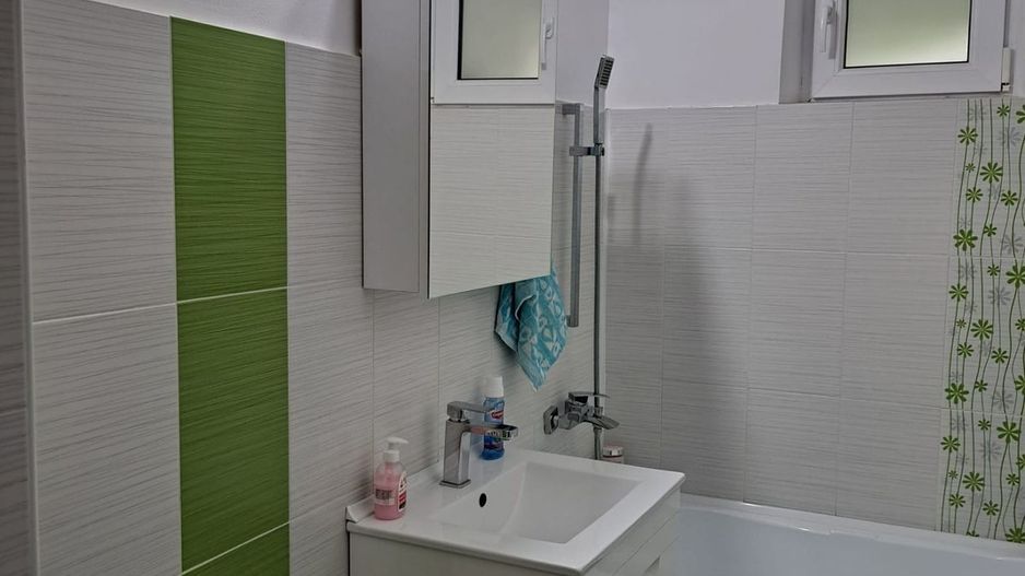 APARTAMENT 3 CAMERE LANGA METROU | GORJULUI - Poză 6