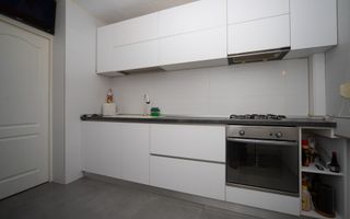 Vânzare, apartament, 3 camere, zona Drumul Taberei - Poză 3