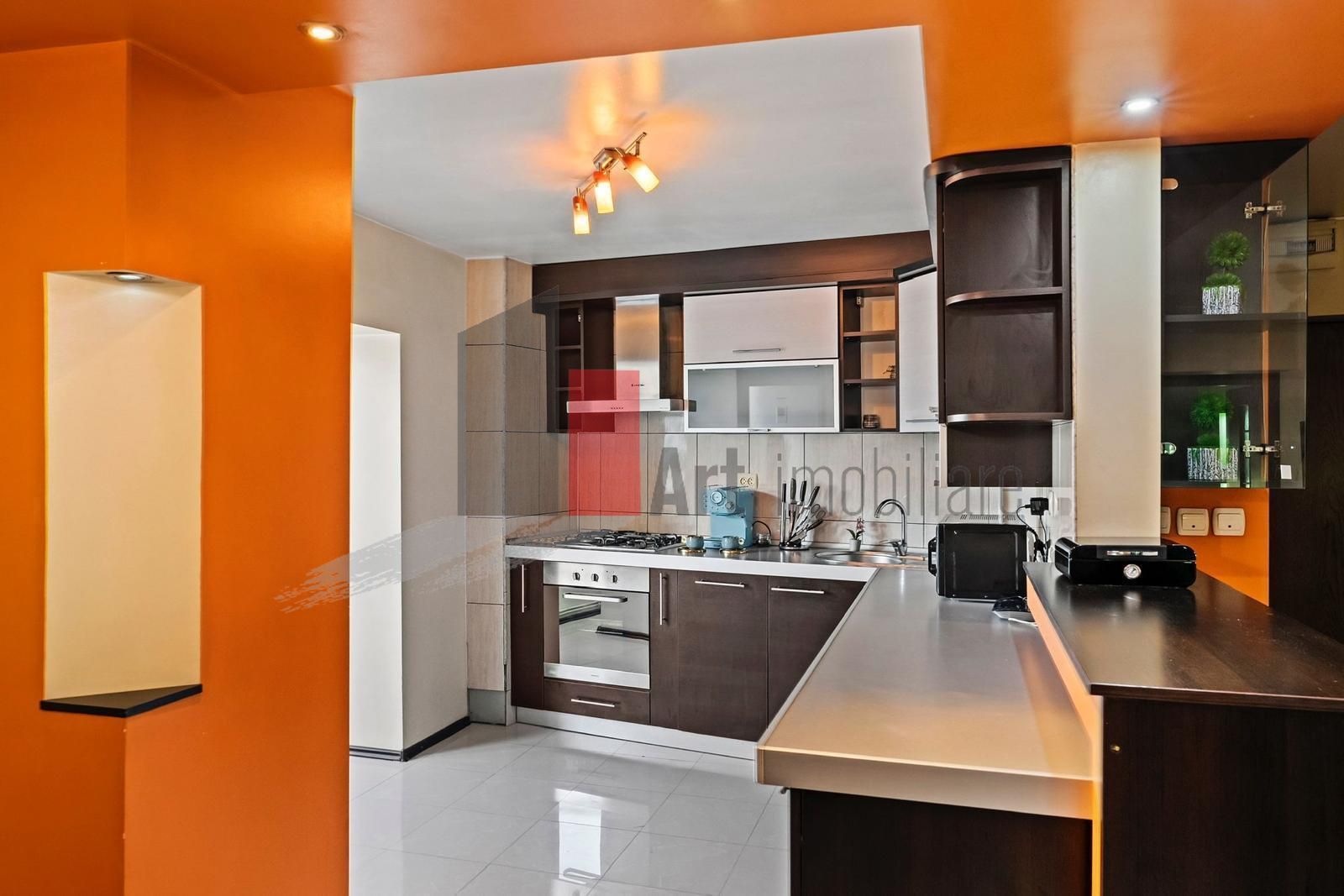 APARTAMENT  DE  4 CAMERE UNIRII - Poză 7