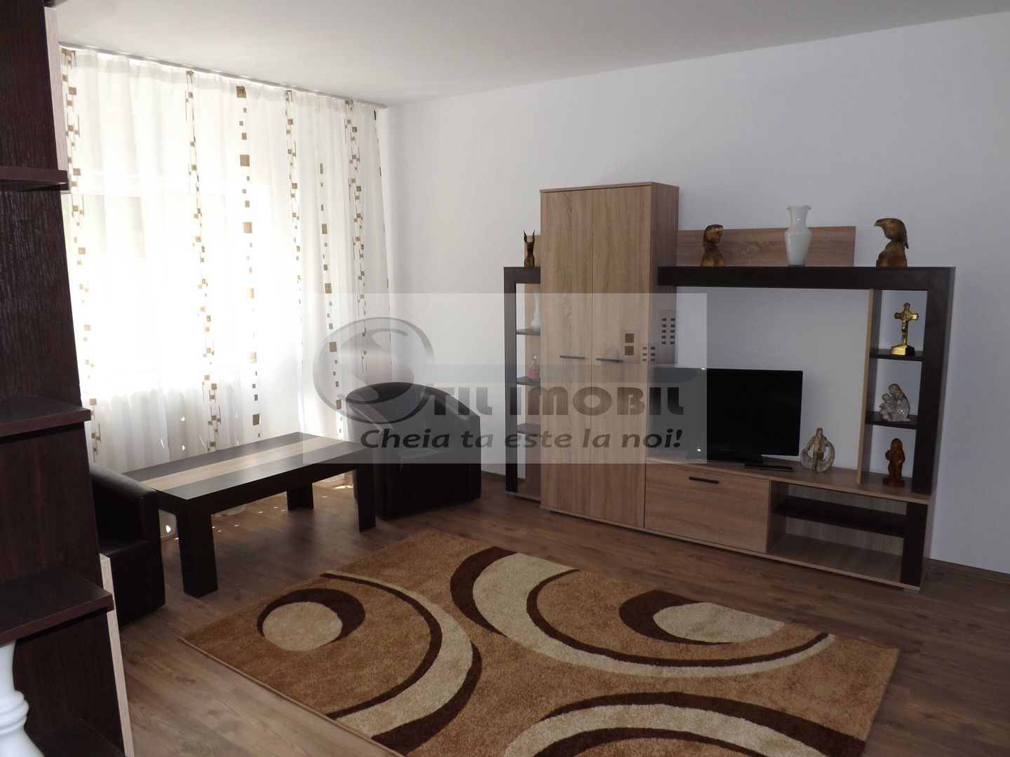 Apartament 2 cam decomandat mobilat zona Oancea 169900 - Poză 2