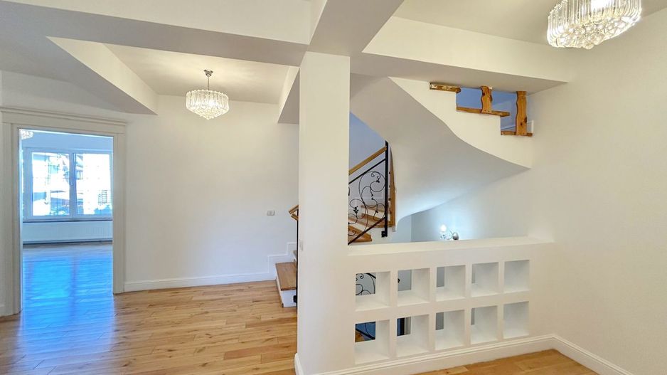 Villas for Rent I London Residence Pipera | 5 Bedrooms | Tennis Court - Poză 14