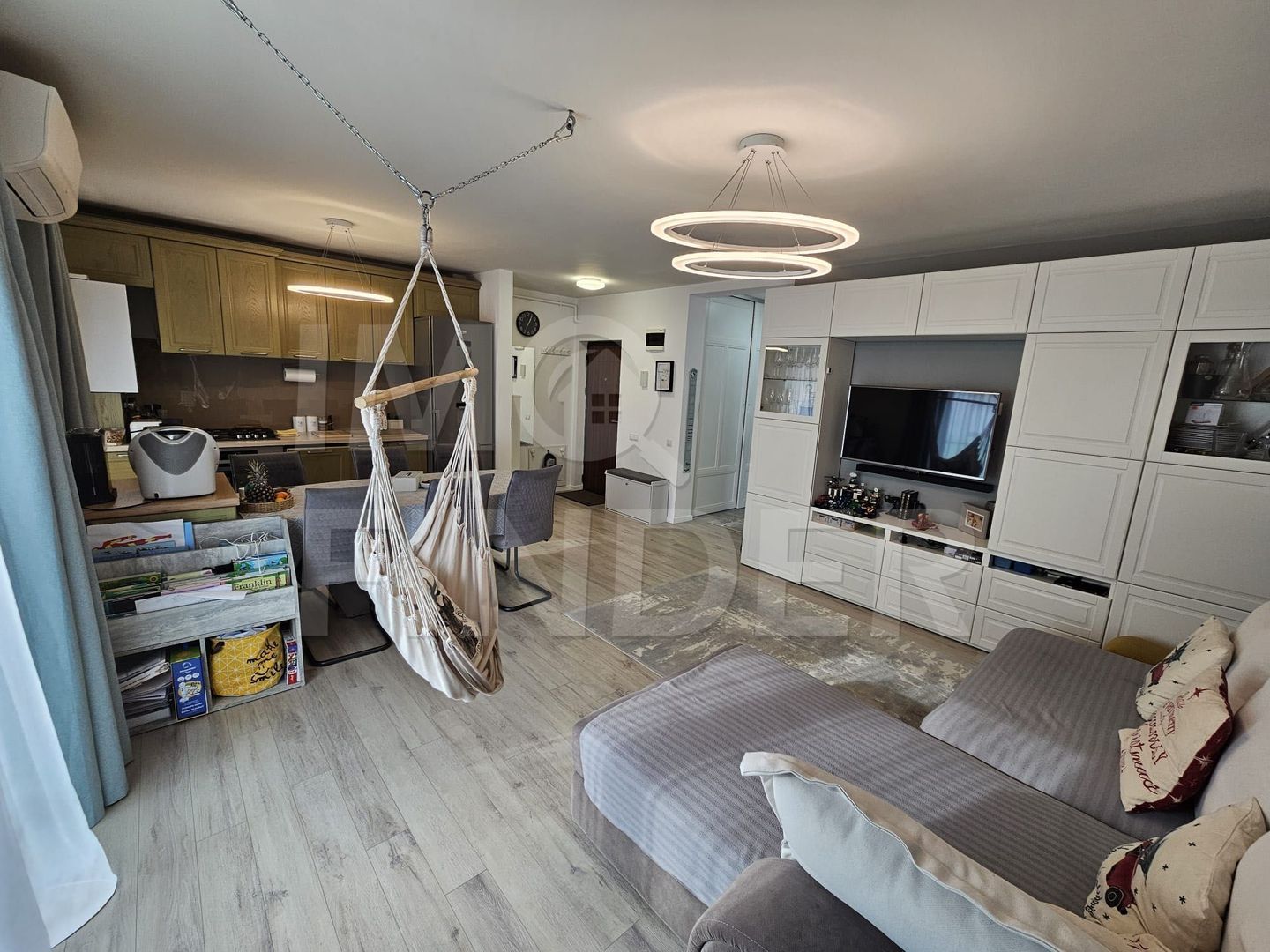 Apartament doua camere etaj 2,  cartier Buna ziua - Poză 1