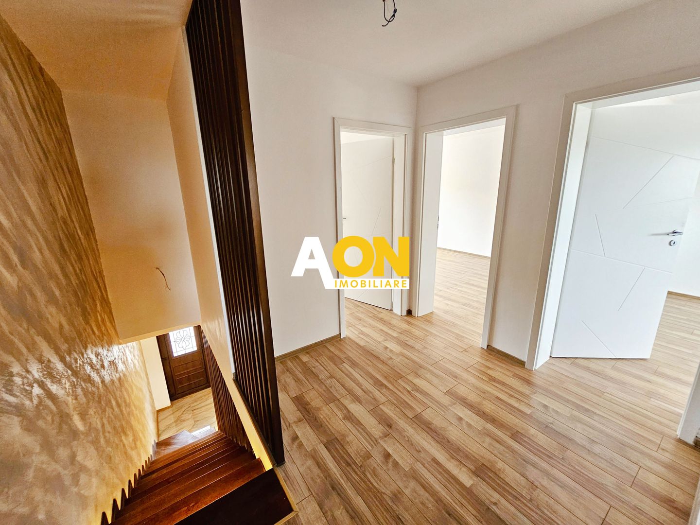 1/2 Duplex nou, 4 camere, finisat la cheie, 300 mp teren, zona Garii - Poză 11