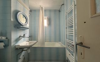 Apartament 2 Camere Decomandat  strada Godeanu! - Poză 3