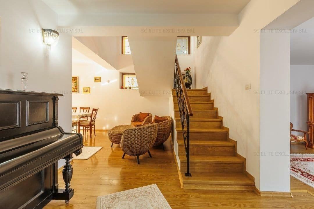 Vila unicat aproape de lac - Poză 14