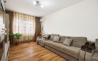 Apartament Mioveni , etajul 2 , decomandat ! - Poză 2