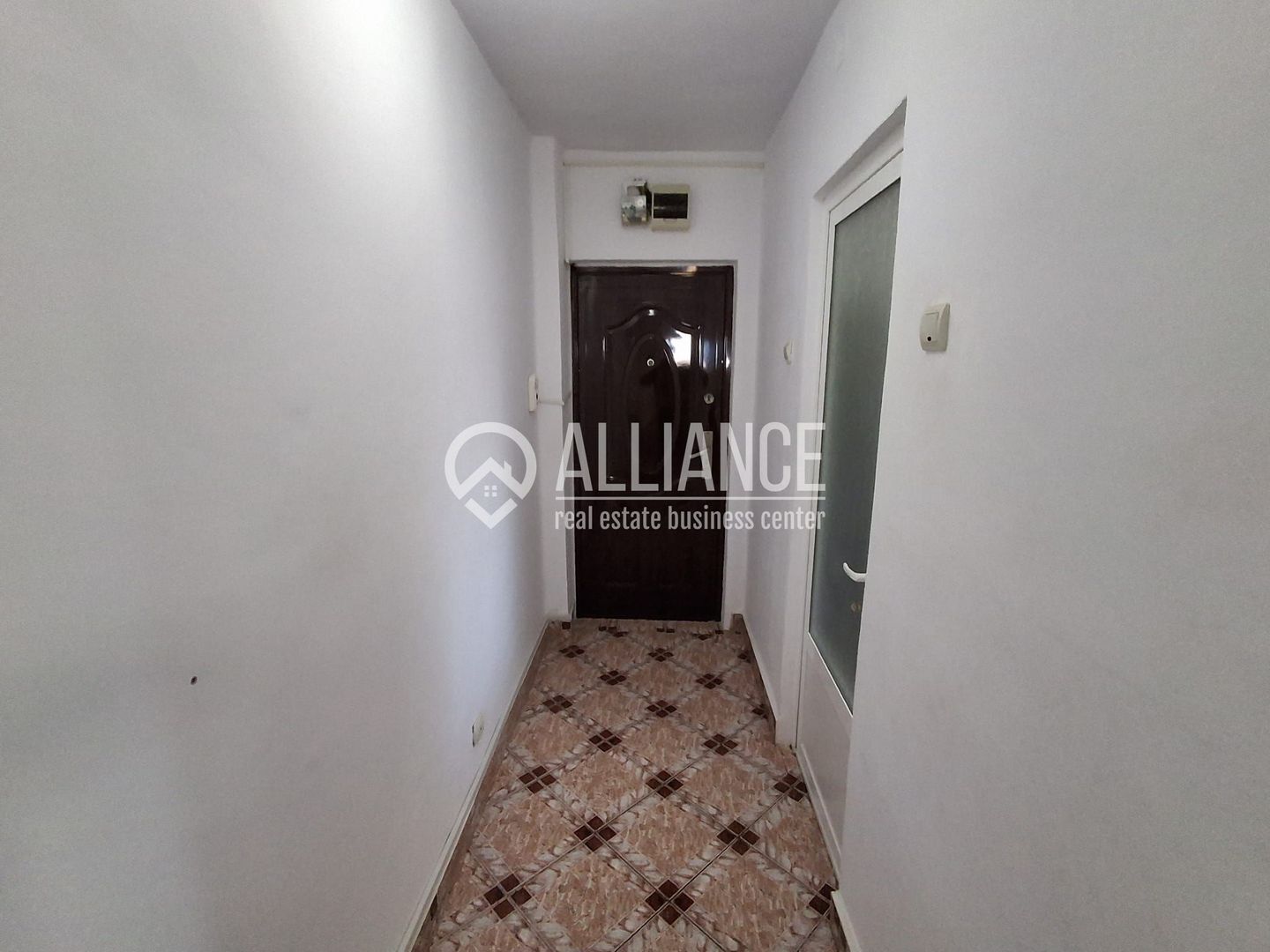 Constanta-Poarta 6-Apartament 2 camere de vanzare (COD 08) - Poză 10