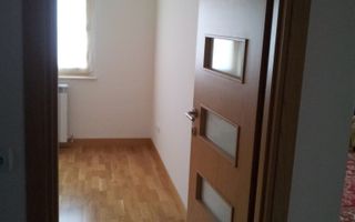 Apartament 3 camere decomandat - Poză 4