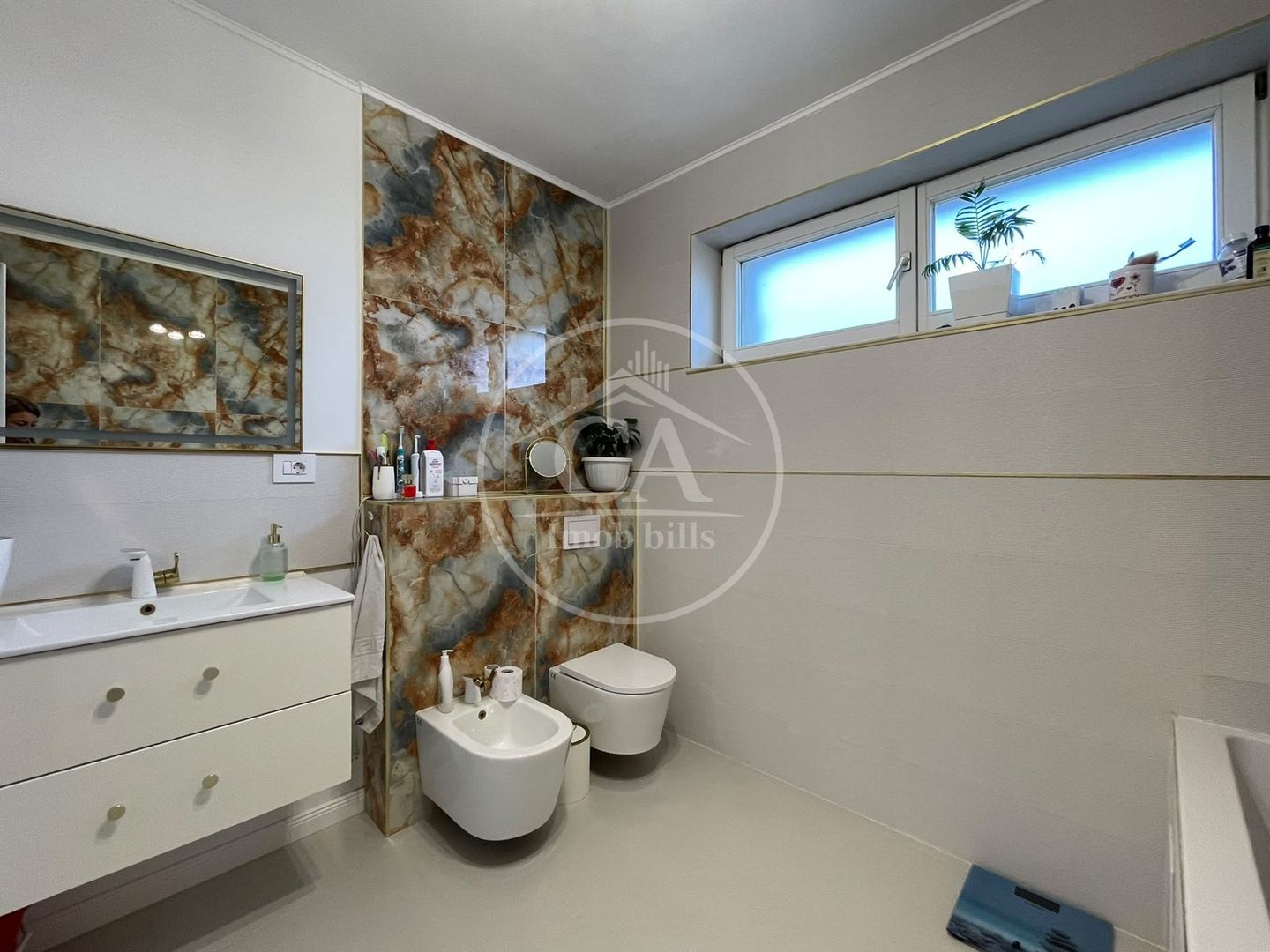 Casa de vanzare cu 10 camere in Santandrei, Bihor - Poză 30