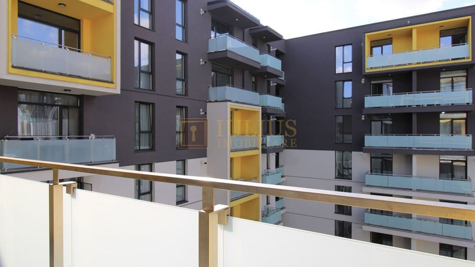 Vivalia -Take Ionescu; loc de parcare - Poză 2