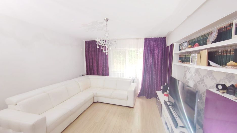 Popesti Central metrou curte proprie - Poză 3