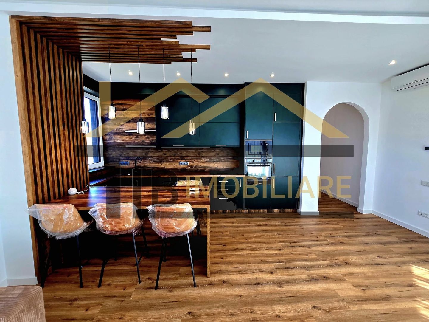 Penthouse, 88mp, 45mp terasa, parcare, Zona Concept 9 - Poză 1