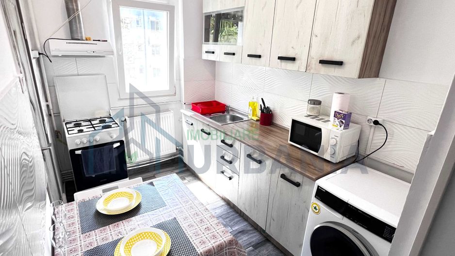 Apartament 2 camere, renovat 2026, central Podu Ros, cu loc de parcare inclus - Poză 5