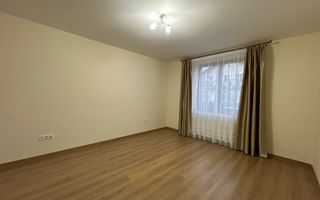 Casă de închiriat curte proprie, subsol pod, garaj - Central - Poză 10