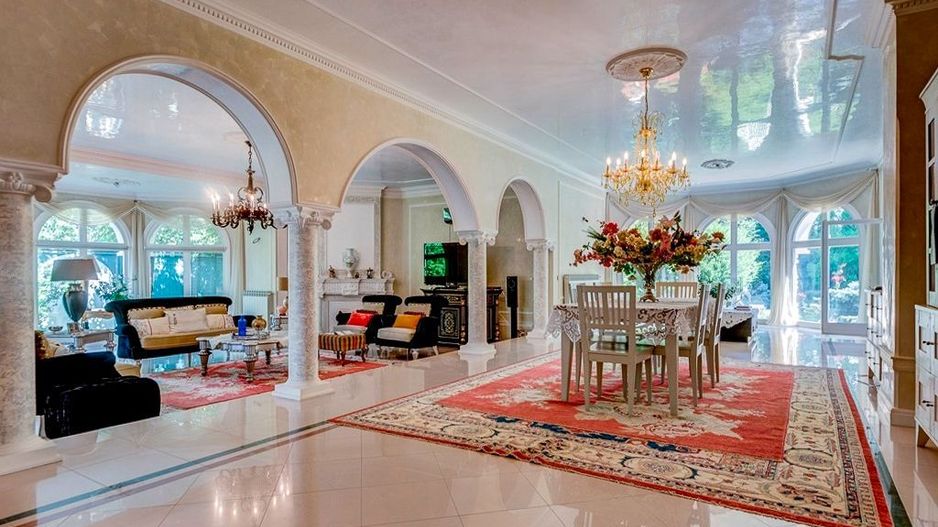 PROPRIETATE CU ENERGIE PURA |  Sanctuarul Eleganței și Rafinamentului - Poză 1