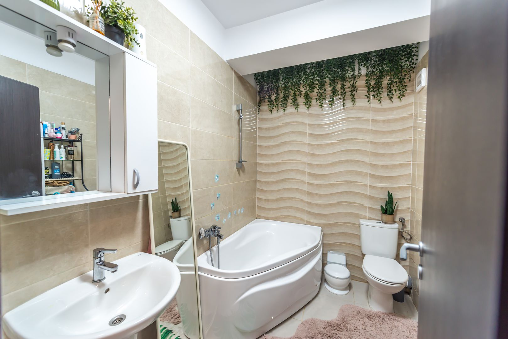 3 camere I 70,8 mp I balcon inchis I etaj 5/9 I Militari Residence - Poză 7
