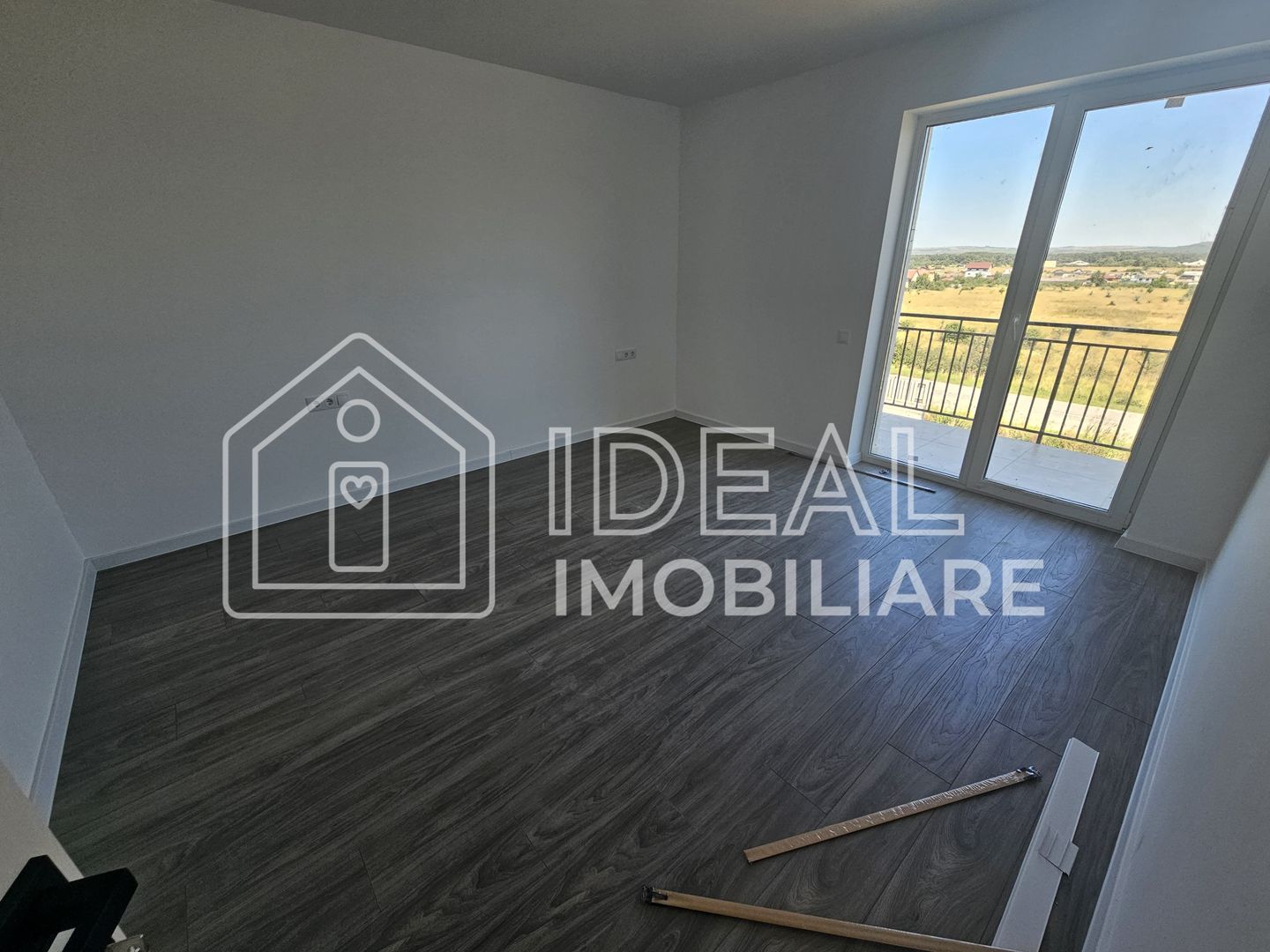 Casa cu 4 camere LA CHEIE in Calea Cisnadiei, zona Casa de Apa - Poză 9