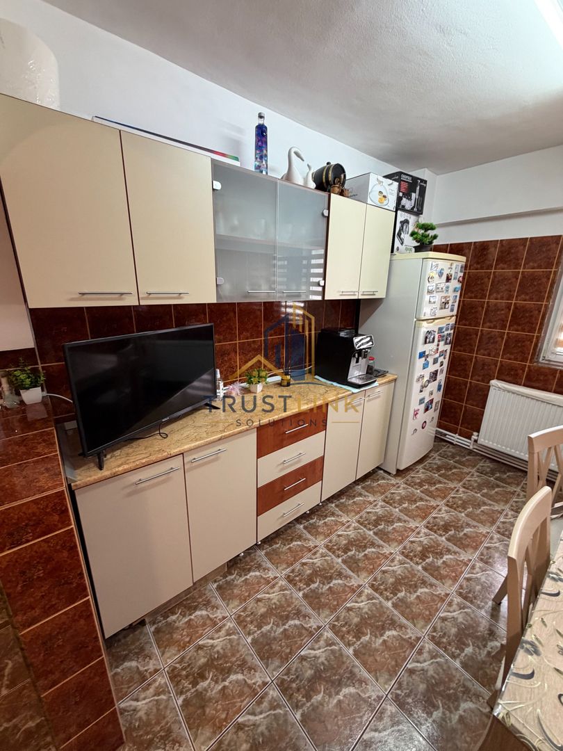 3 camere mobilat decomandat 83 mp Șoseaua Alexandriei Mărgeanului - Poză 8