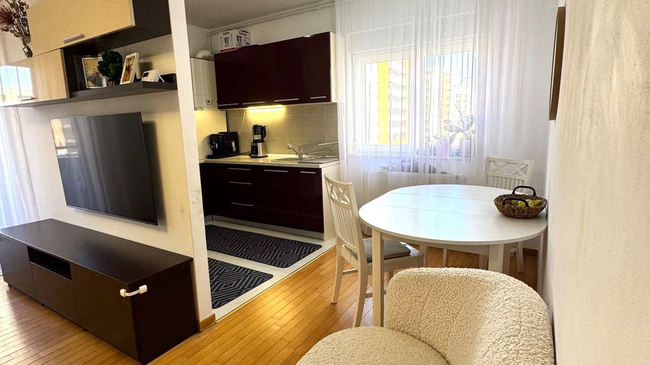 Apartament frumos și luminos cu 3 camere Torontal-Aradului - Poză 4