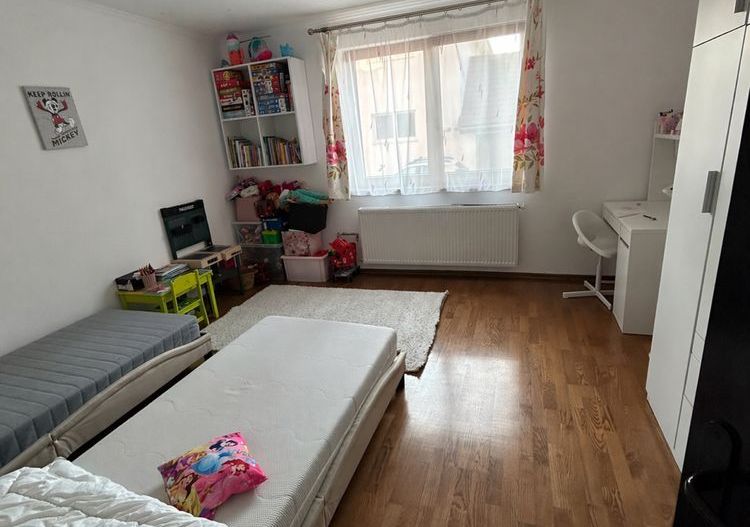 Apartament dececomandat, 3 camere, 84 mp utili, balcon 10 mp, Sebeș - Poză 3