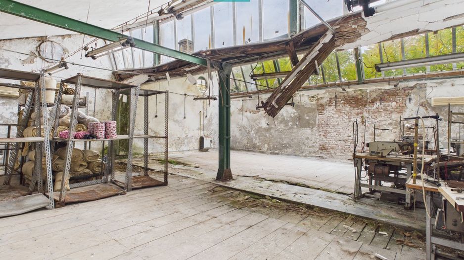 Spațiu de investiții 500 mp în Periam - Poză 8