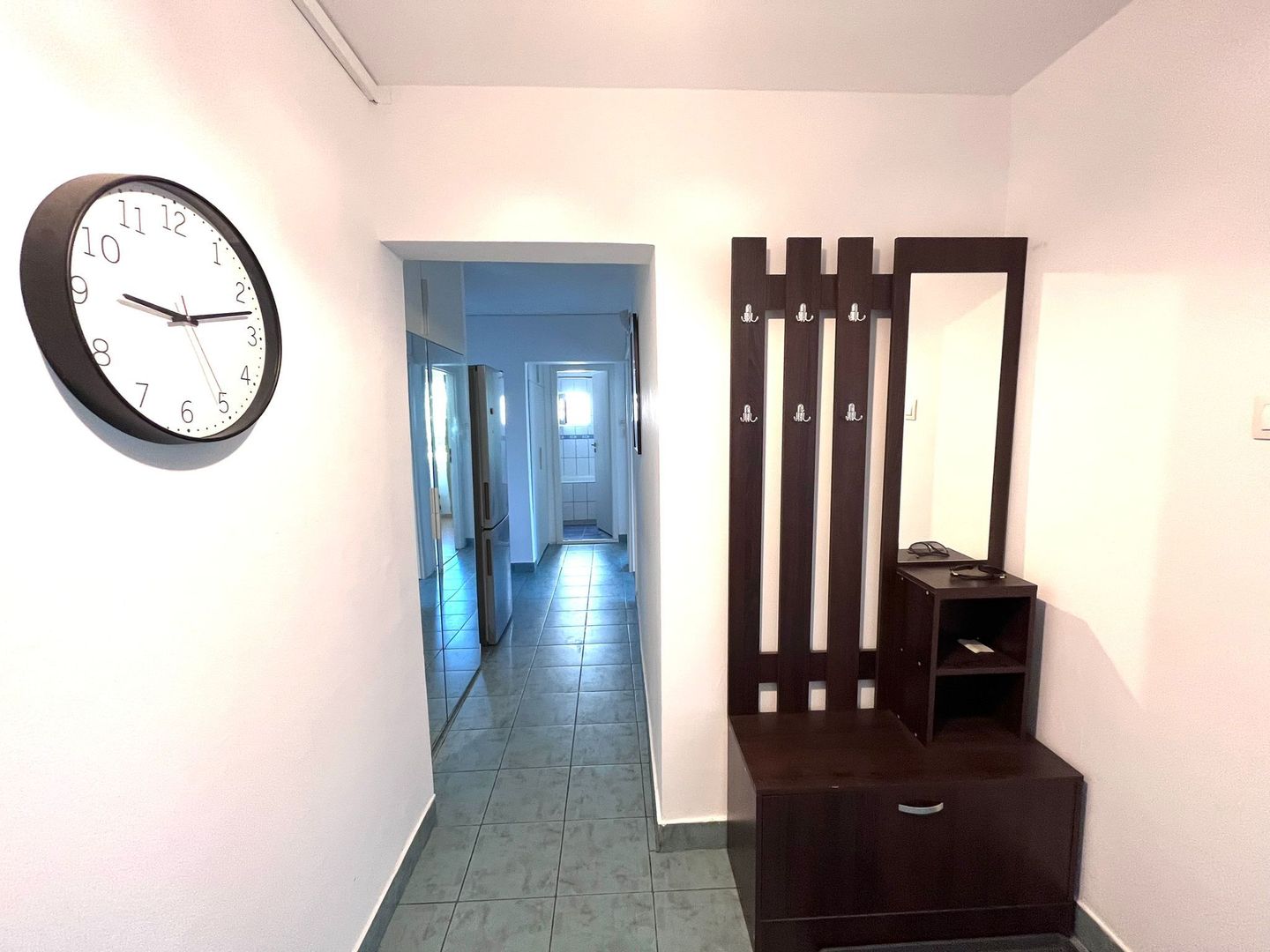 APARTAMENT MODERN DECOMANDAT BLOC ANVELOPAT 1978 CRANGASI - Poză 6