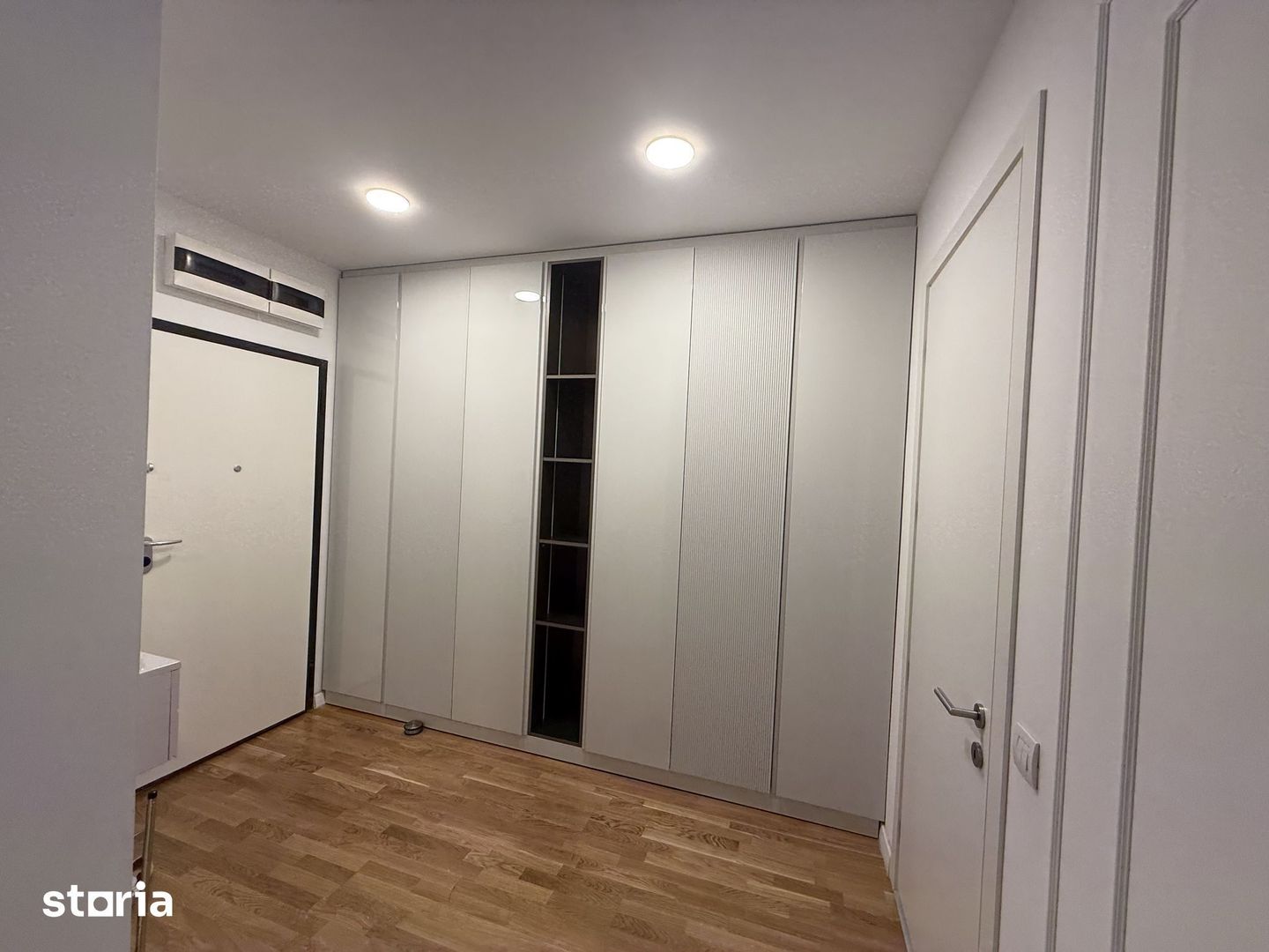 Apartament // Luxuria Residence  // Parcare inclusă - Poză 9