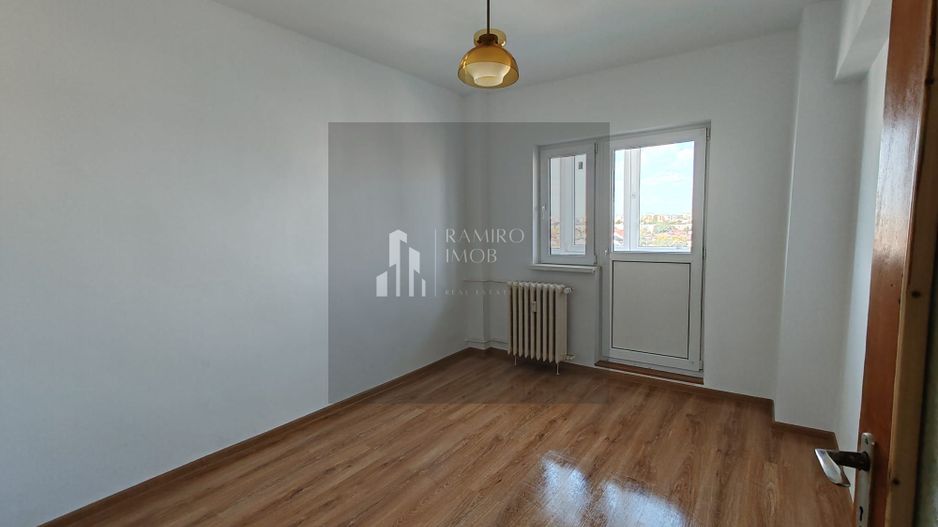 Apartament 4 camere, Brancoveanu/Izvorul Rece, 2 bai, 2 balcoane - Poză 8