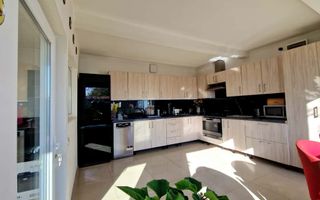 Casă cu piscină la preț de apartament - Ploiești - Teren 621 Mp - Poză 9