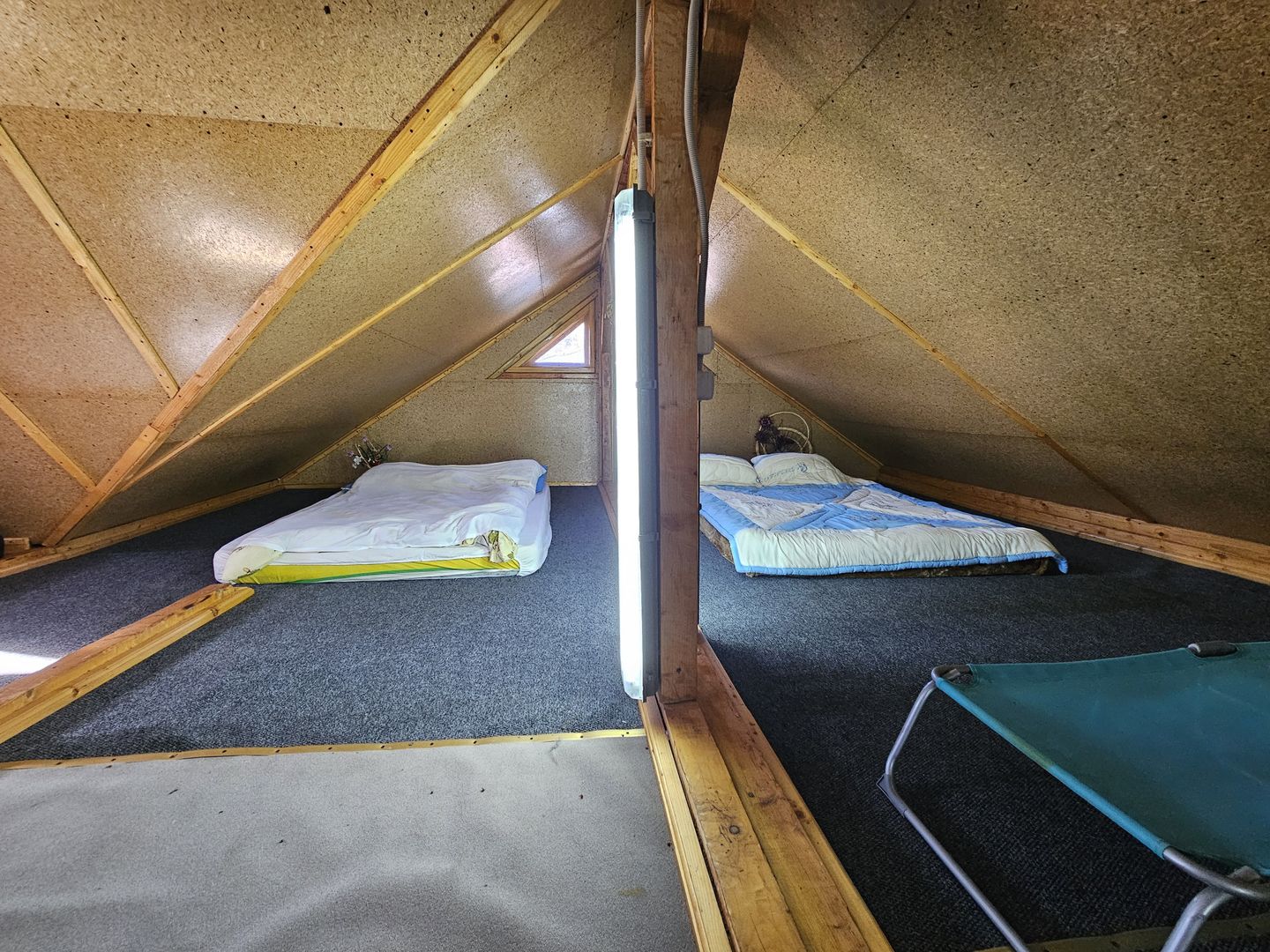 Vila 7 camere 320 mp- Valea Neagra-Prahova, mobilata/utilata complet! - Poză 28