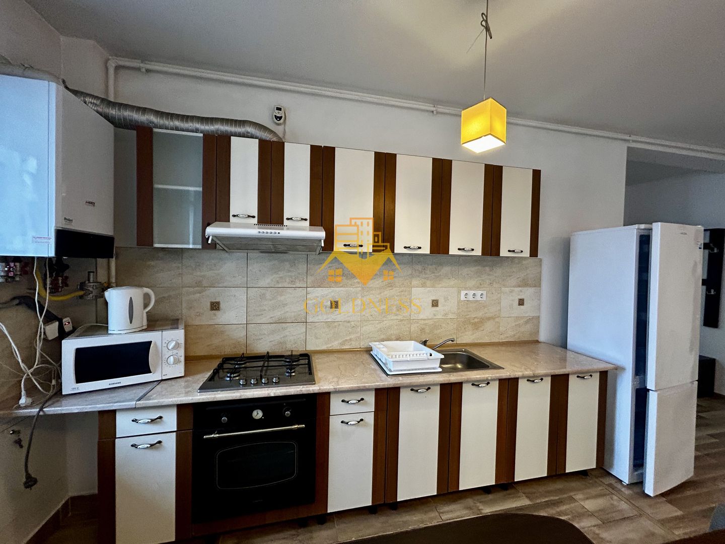 2 camere open space, Parcare, Zona Sub Cetate, Mega Image, Floresti - Poză 8