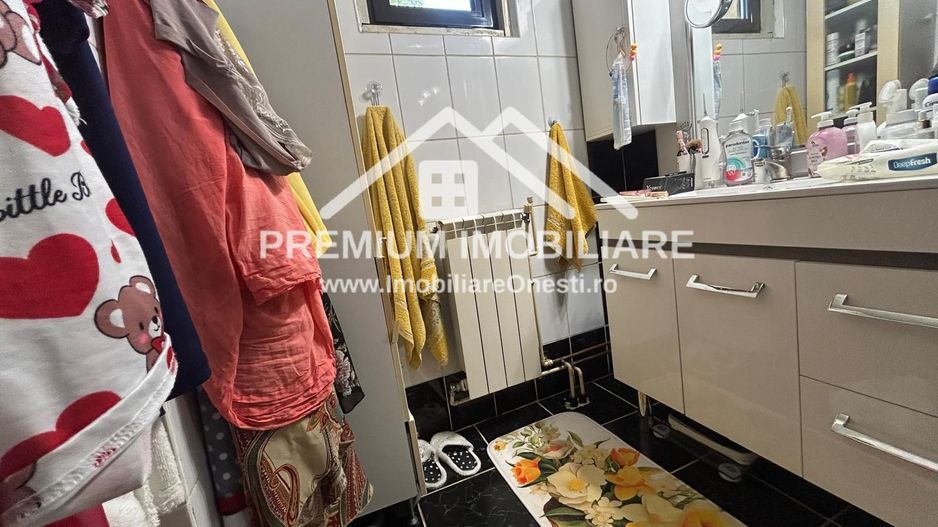 „Vilă cu piscină și teren 1.400 mp în zona Mal, Onești - Poză 54