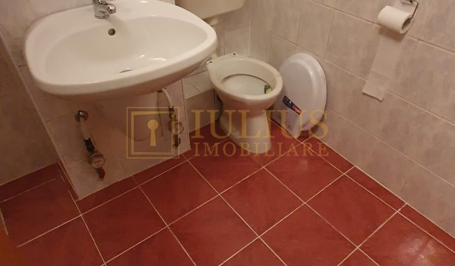 Lipovei, 3 dormitoare, centrala proprie, bucatarie inchisa, garaj inclus! - Poză 17