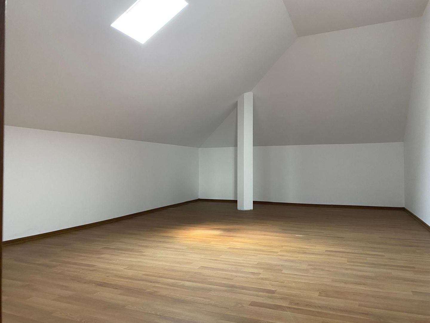 Casă de vânzare sau de închiriat in M12- INVESTIȚIE SAU LOCUINȚĂ? - Poză 16