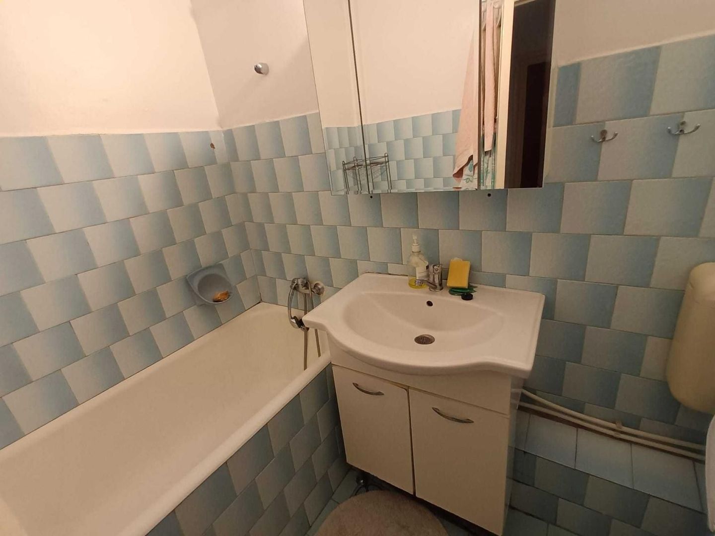 AP. 2 CAMERE PIATA SUDULUI, BUCATARIE INCHISA, METROU 6 MINUTE - Poză 6