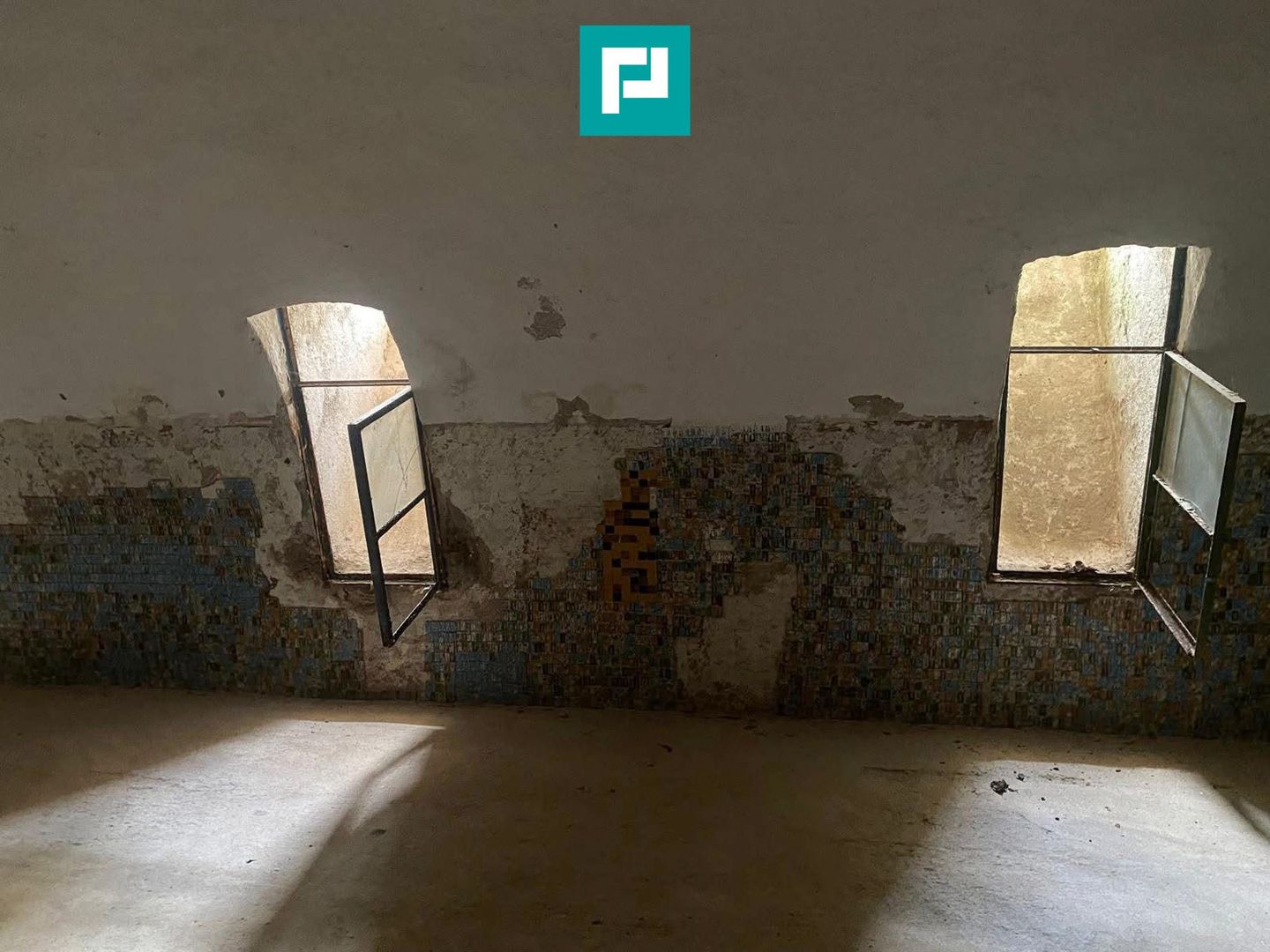 Conac nobiliar de secol XIX cu 8 camere în Maciova - Poză 26