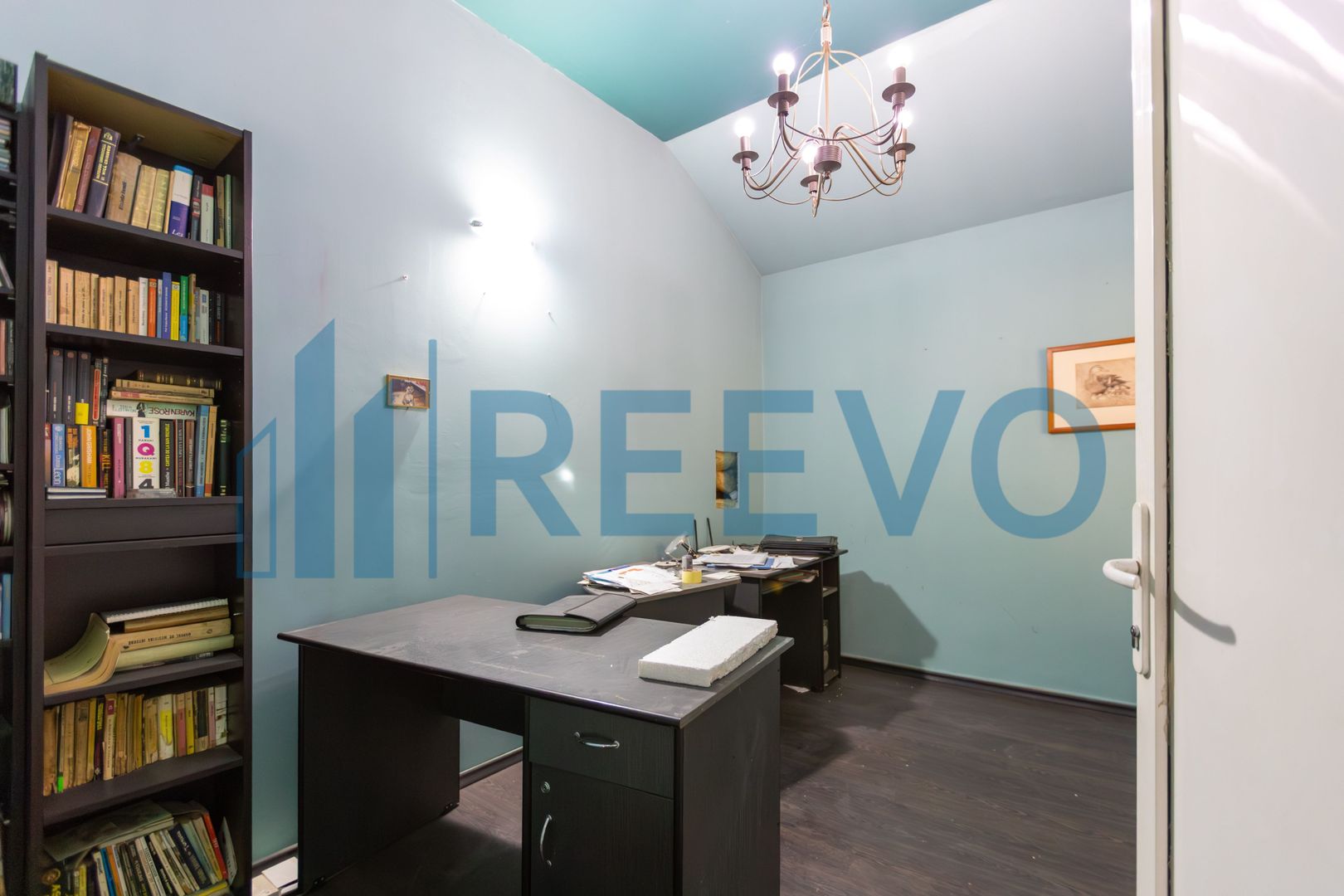 Clădire și teren pentru investiție, central Roman - Poză 51