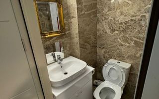 3 camere Tătărași • 74 mp • bloc 2017 • parcare • 220000 € - Poză 6