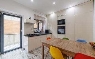 Casa moderna, constructie solida -view panoramic -Mioveni-Arges! - Poză 4