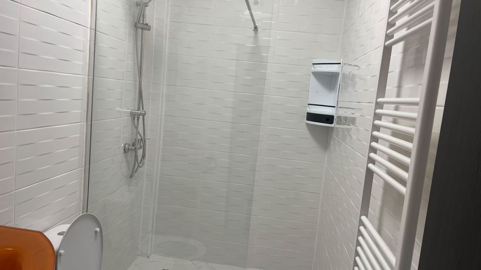 Casa moderna de inchiriat, zona Clinceni- 600 Euro - Poză 11