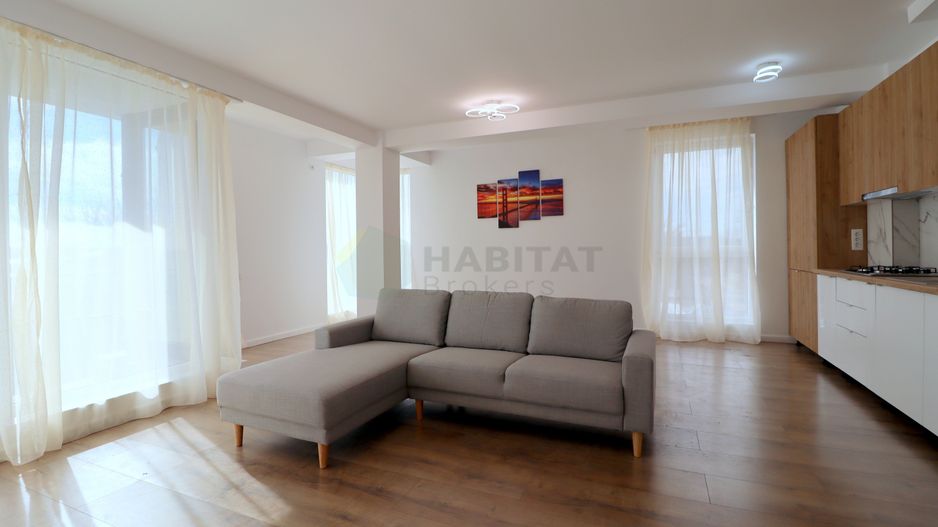 Apartament luminos, spatios, mobilat - Poză 1