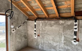 MOSNITA NOUA, 4 CAMERE, CASA INDIVIDUALA - Poză 3