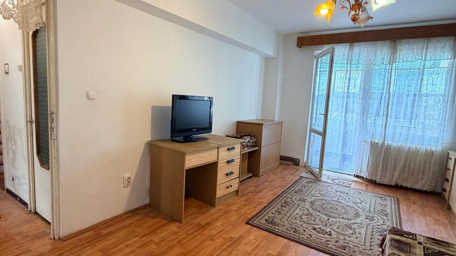 Apartament cu 3 Camere și 2 Băi  – Cartier Unirii - Zona Darina - Poză 2