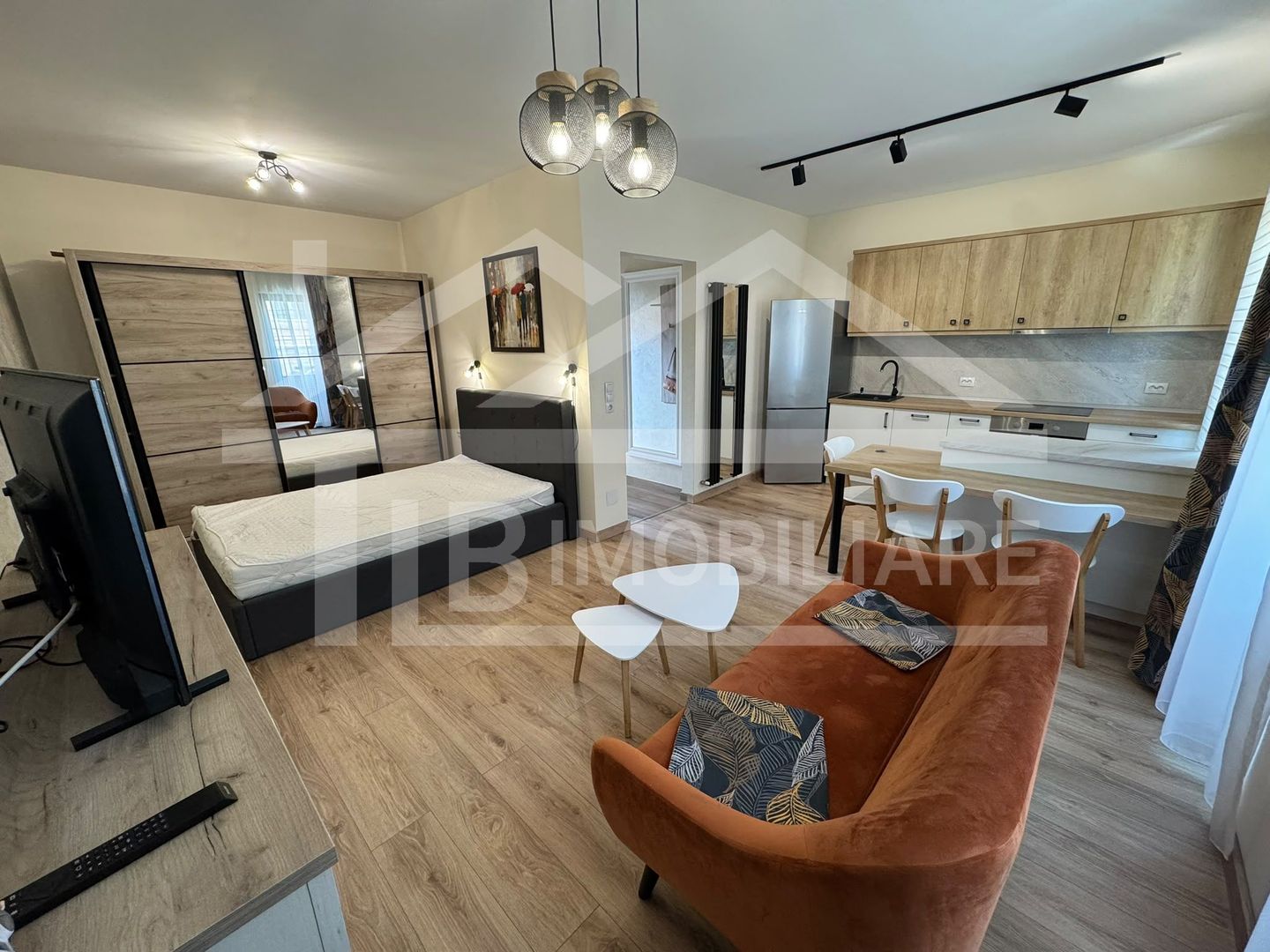 Studio, 36mp, Zona Central - Poză 1